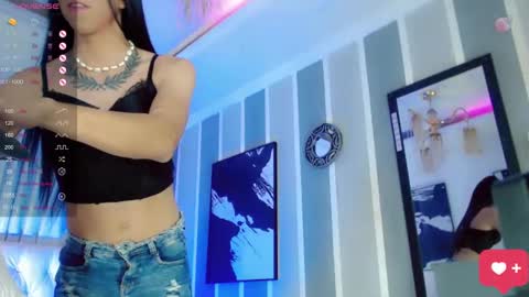 Snapshot of julia_bulette1 chatting on September 20, 2:23 am julia_bulette1 online show from September 20, 2:23 am