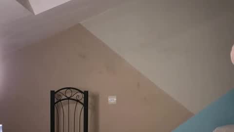 Snapshot of julia_giulia chatting on December 3, 11:47 pm julia_giulia online show from December 3, 11:47 pm