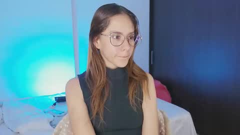 Julia Schedule 10 pm to 4  am GTM-5 online show from September 9, 10:09 pm