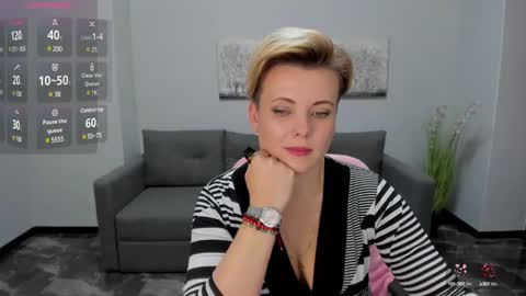 Julia online show from December 2, 10:39 am