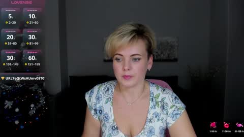 Julia online show from December 17, 1:05 pm