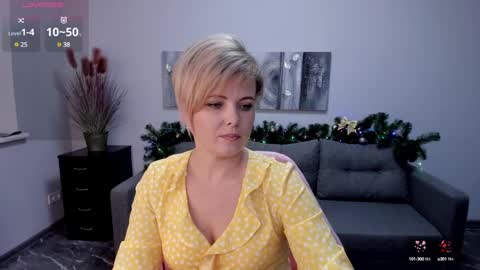 Julia online show from January 2, 3:51 pm