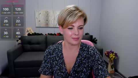 Julia online show from January 8, 4:11 pm