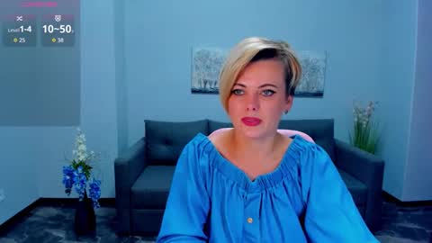 Julia online show from September 19, 6:15 am