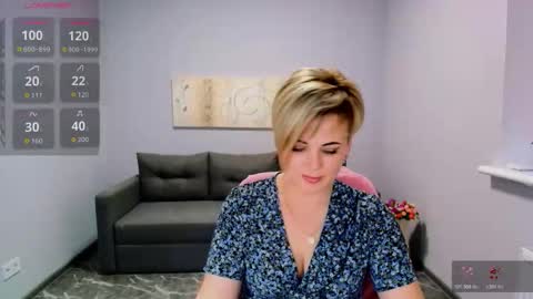 Julia online show from March 7, 1:41 pm