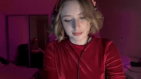 Kate online show from February 21, 7:37 pm