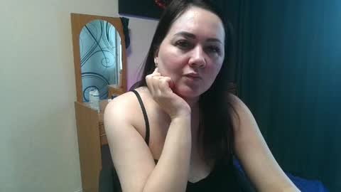 Snapshot of juliamorgann chatting on May 23, 8:18 am juliamorgann online show from May 23, 8:18 am