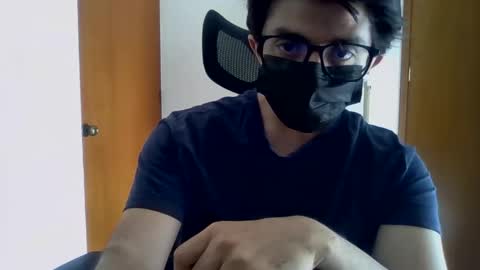 Julian Mora online show from February 17, 9:08 pm