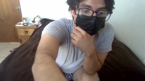 Julian Mora online show from March 8, 10:13 pm