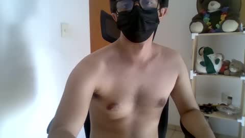 Julian Mora online show from March 9, 10:41 pm