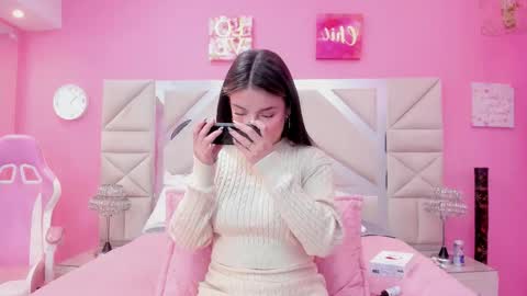 juliana_diamond_ online show from March 26, 3:23 am