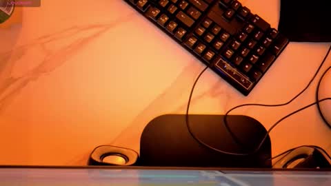 Online 2200 to 600 online show from January 14, 12:44 pm