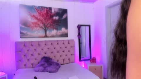  JULIANA CASTRO online show from February 17, 12:48 pm