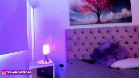  JULIANA CASTRO online show from March 1, 2:55 pm