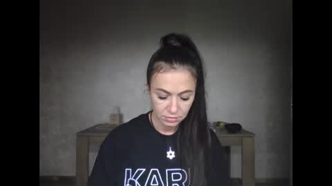 Snapshot of julianagold1 chatting on December 8, 2:52 pm julianagold1 online show from December 8, 2:52 pm