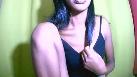 Nathie online show from April 18, 7:58 pm