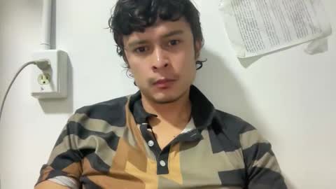 juliangosilva online show from May 27, 4:59 pm