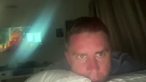 Snapshot of juliangregory9009 chatting on June 7, 2:05 am juliangregory9009 online show from June 7, 2:05 am