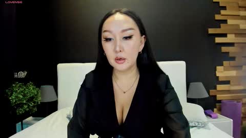 Julianna online show from September 14, 2:27 pm