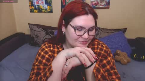 Jul online show from April 18, 7:07 pm