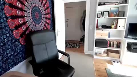 Snapshot of juliasometimes chatting on February 27, 3:05 pm juliasometimes online show from February 27, 3:05 pm