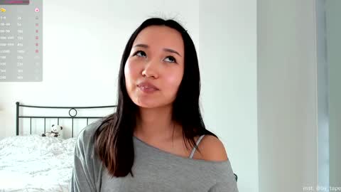 julia online show from February 7, 9:16 am