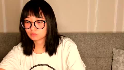 julia online show from December 22, 1:24 am