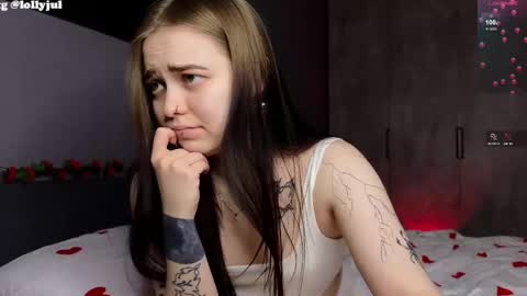 julidropp online show from February 17, 5:21 pm