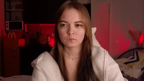 Snapshot of julidropp chatting on November 8, 6:51 pm julidropp online show from November 8, 6:51 pm