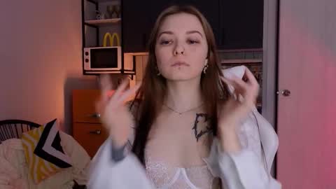 Snapshot of julidropp chatting on December 1, 5:40 pm julidropp online show from December 1, 5:40 pm