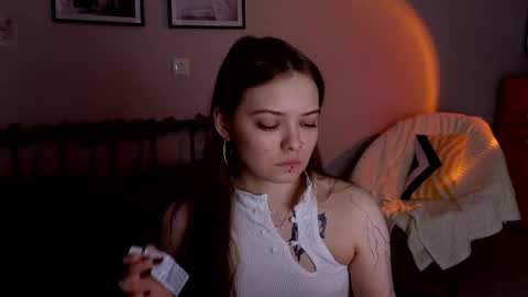 julidropp online show from April 12, 6:13 pm