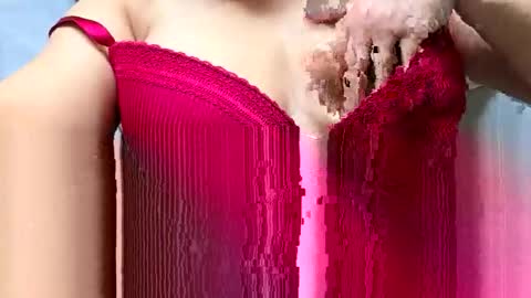 Julie online show from March 21, 4:21 pm