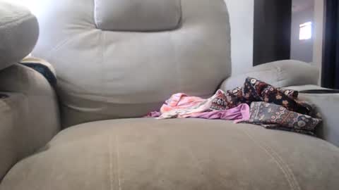 Julie bunny online show from March 10, 11:15 am