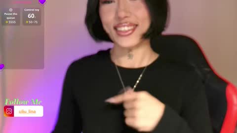 Snapshot of julie_turner_ chatting on October 8, 6:44 am julie_turner_ online show from October 8, 6:44 am