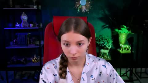 juliedaniel online show from October 15, 8:25 am