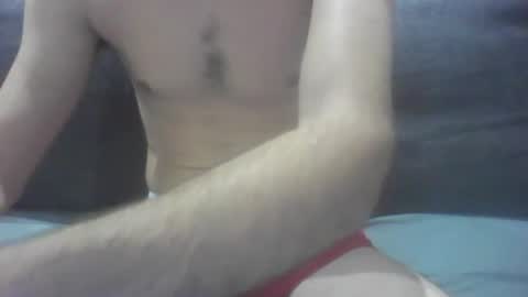 Snapshot of julien6100 chatting on October 3, 12:02 pm Juju online show from October 3, 12:02 pm