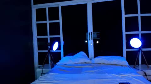 Juliet online show from March 22, 3:10 am