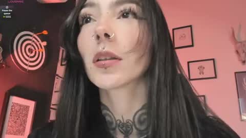 juliet_sourire online show from June 25, 3:49 pm