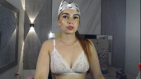 julieta__fox_ online show from September 11, 2:44 am