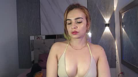 julieta__fox_ online show from October 21, 3:18 am
