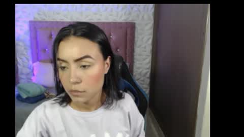 julieta_fn online show from March 23, 4:44 pm