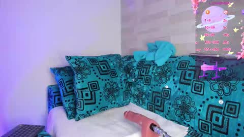 Mitchell  Independent model online show from February 15, 12:51 am