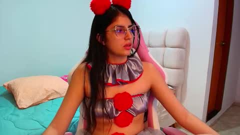 julieta_rose19 online show from November 9, 2:10 am