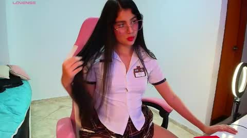 julieta_rose19 online show from April 20, 1:08 am