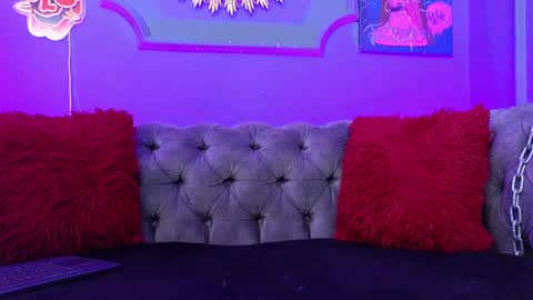  Julieta  online show from February 12, 11:29 am