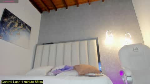 Julieta  online show from October 25, 11:40 am