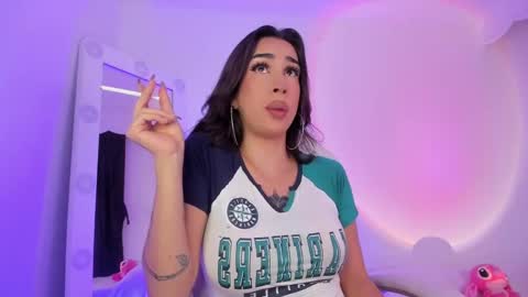 julietabomgv online show from December 3, 2:25 am