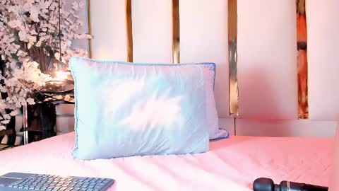 Julieta jackson  online show from April 21, 10:45 pm