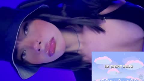 Julieta  online show from December 6, 4:47 am