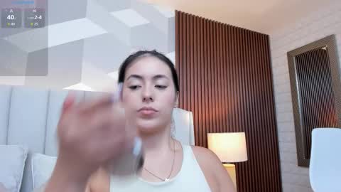 Snapshot of julietasantos__ chatting on October 27, 6:45 pm Julieta Santos online show from October 27, 6:45 pm